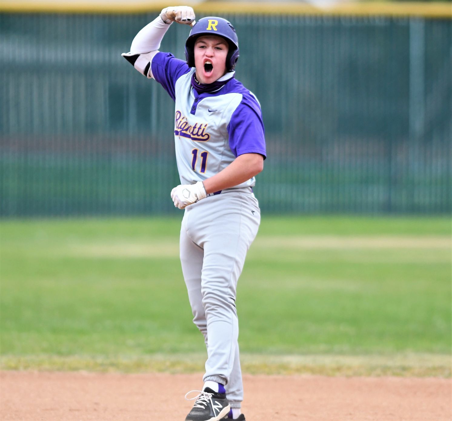 042121 RHS SJHS BSB 15.JPG